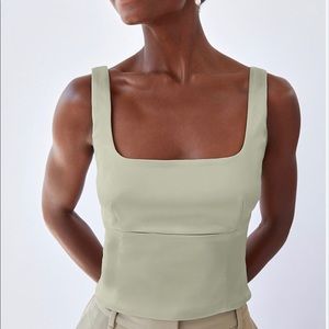 Never worn Aritiza Wilfred bustier